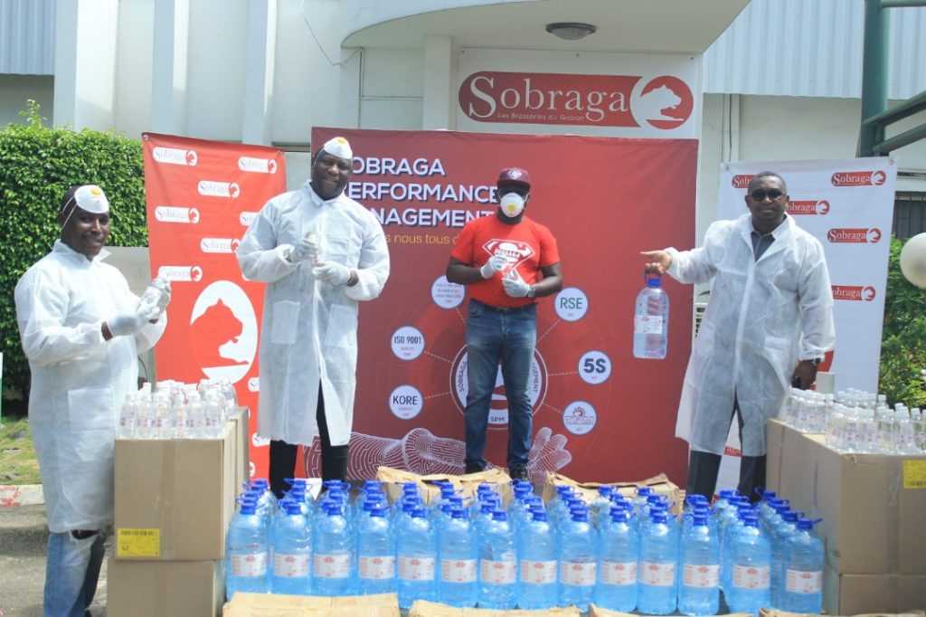 Medias241.com-gabon-LA SOBRAGA PRODUIT ET OFFRE UNE SOLUTION HYDROALCOOLIQUE POUR LE GABON !