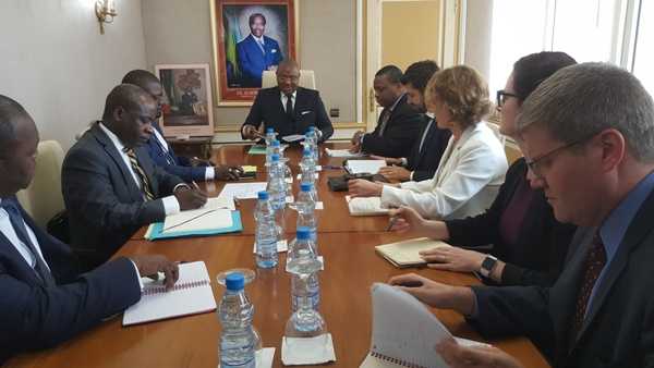 FMI-Gabon-Medias241