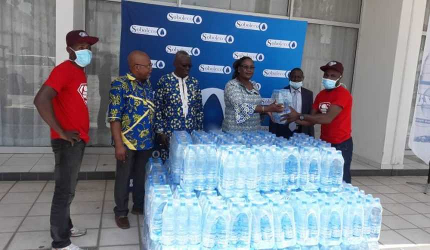 Medias241.com-gabon-DOTATION D'EAU AU COPIL-COVID19 DE FRANCEVILLE