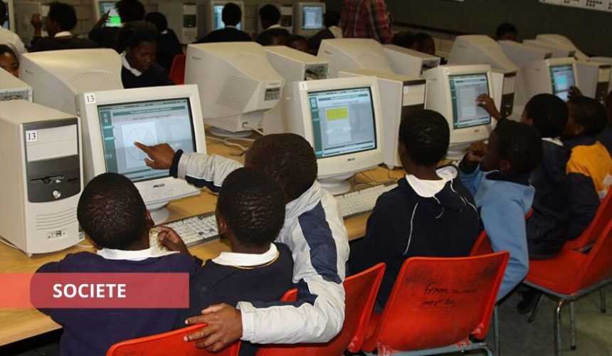 Medias241.com-Gabon-PORT-GENTIL : UNE CINQUANTAINE D’ORDINATEURS POUR LES ETABLISSEMENTS PUBLICS
