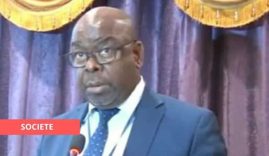 Medias241.com-GABON-L’ANCIEN DG DE LA MARINE MARCHANDE REJOINT SON SUCCESSEUR A "SANS FAMILLE"