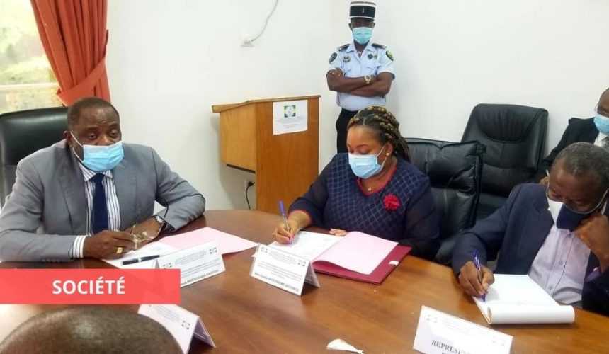 Medias241.com-GABON-TRANSPORT SCOLAIRE : LE MINISTRE DE L’ÉDUCATION NATIONALE AFFINE LES DERNIERS RÉGLAGES