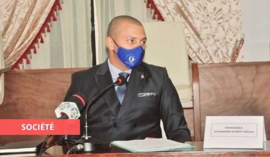 Medias241.com-GABON-SOCIÉTÉ : ALEXANDRE AWASSI SOUHAITE ÉTENDRE LA LOI CONTRE LE HARCÈLEMENT EN MILIEU PROFESSIONNEL DANS LES ÉCOLES