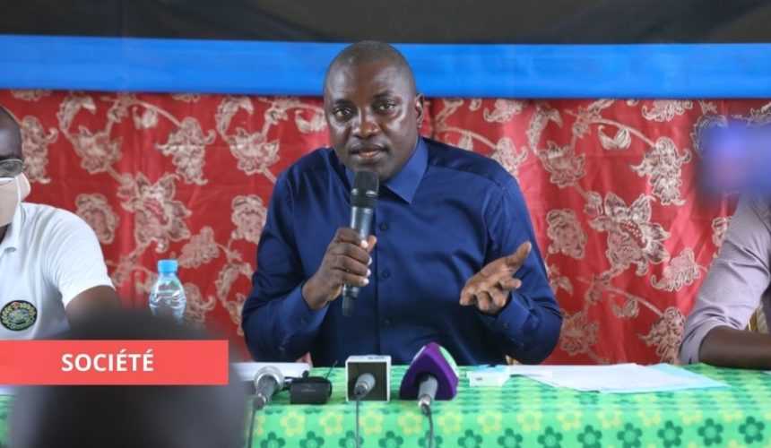 Medias241.com-ÉDUCATION : ANGE GAËL MAKAYA INVITE LES LEADERS ESTUDIANTINS À « OBSERVER UN MOUVEMENT DE CALME » AU SEIN DE L’UOB