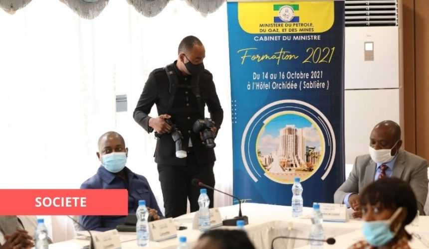 Medias241.com-GABON-HYDROCARBURES : LE CABINET DU MINISTRE EN RECYCLAGE SUR LES QUESTIONS DE DÉVELOPPEMENT DURABLE