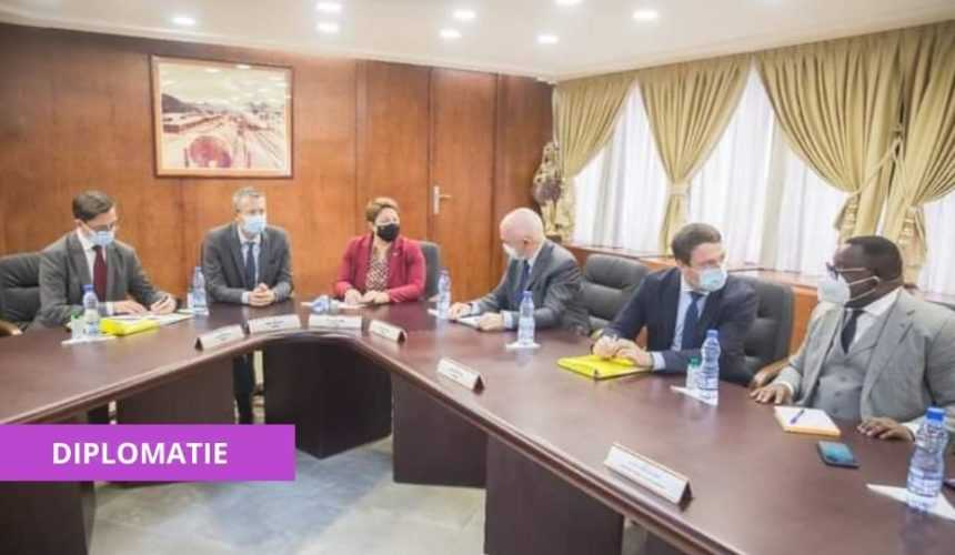 Médias241.com-gabon-DIPLOMATIE : UNE DÉLÉGATION DE DÉPUTÉS FRANÇAIS AU GABON 23 ANS APRÈS