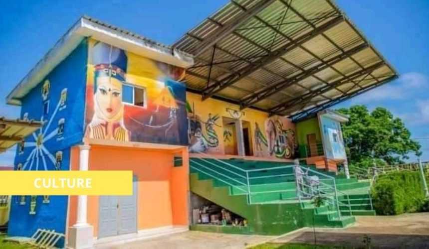 Medias241.com-GABON-CULTURE : DR. ANDREW GWODOG RÉTROCÈDE LE COMPLEXE CULTUREL ODZAMBOGHA A L'ÉTAT