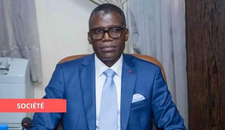 Medias241.com-GABON-GABON : LES AUTORITÉS DISENT NON AUX MANIFESTATIONS ANTI-FRANÇAISES ORGANISÉES PAR L’OPPOSITION