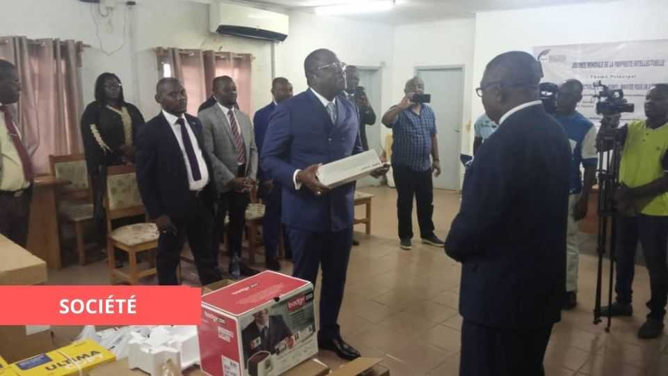 Medias241.com-GABON- ALORS QUE LES ARTISTES ATTENDENT LES DROITS D’AUTEURS, LE BUGADA S’OFFRE DES VOITURES