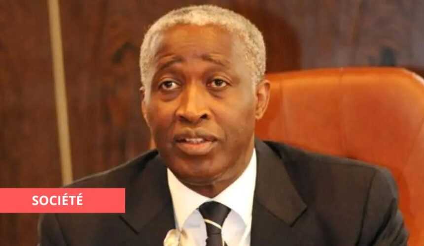 Medias241.com-GABON-CNSS : RAYMOND NDONG SIMA POINTE LE MAUVAIS CASTING ET L'EXPLOSION DE LA MASSE SALARIALE