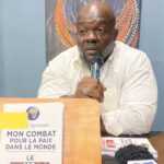 Medias241.com-GABON-CULTURE: BOLO, LE PORTIER DU « STONE » PRÉSENTE SON 1er LIVRE À LA PRESSE.