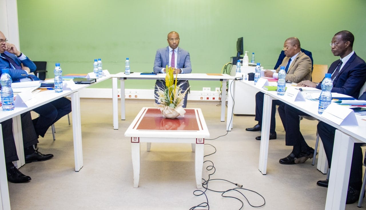 Medias241.com-GABON-SANTÉ : 7 MILLIARDS DE FCFA DE BUDGET POUR JEANNE EBORI
