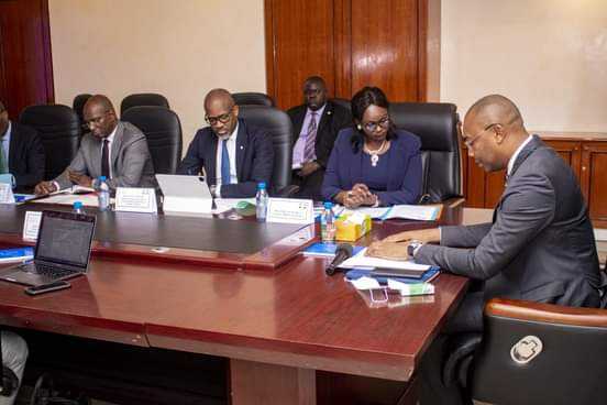 Medias241.com-GABON-Sécurité sociale: le gouvernement a pied d’œuvre pour améliorer les prestations des différentes entités.