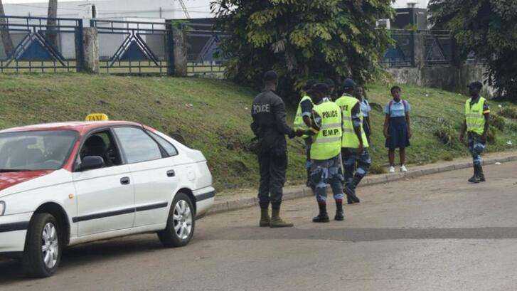 Medias241.com-GABON-GABON : APRÈS LA GENDARMERIE, LE CO-CHEF DE LA POLICE INTERDIT LES CONTRÔLES À SES AGENTS