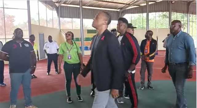 media241.com-Gabon-Sport: Le chantier du gymnase de Bongoville réalisé à 98%