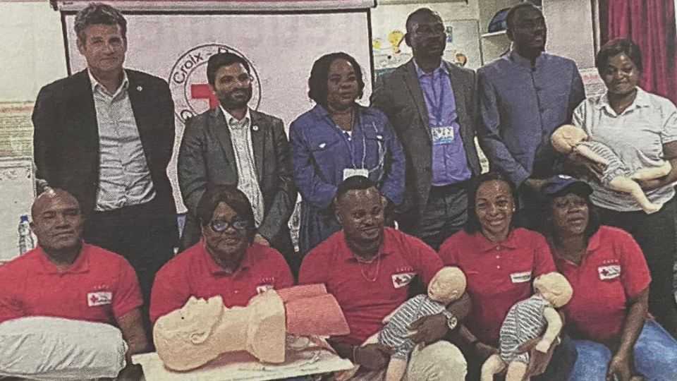 Medias24.com-GABON-Medias241.com-GABON-Gabon: La Croix rouge se dote d’un matériel de prise en charge de pointe.