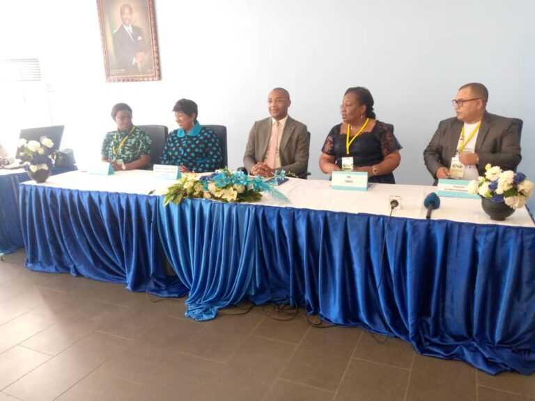 Medias241.com-GABON-Santé: Le Gabon souhaite réduire les évacuations sanitaires