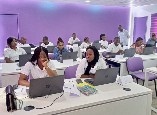 Medias241.com-GABON-Education : Vers la création de l’Université Numérique du Gabon