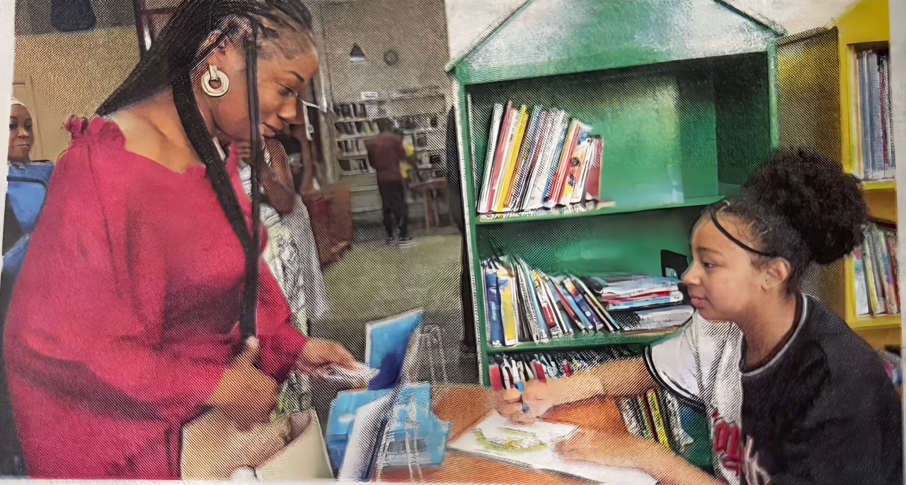 Medias241.com-GABON-Roxane, une jeune gabonaise de 12 ans présente sa première œuvre littéraire
