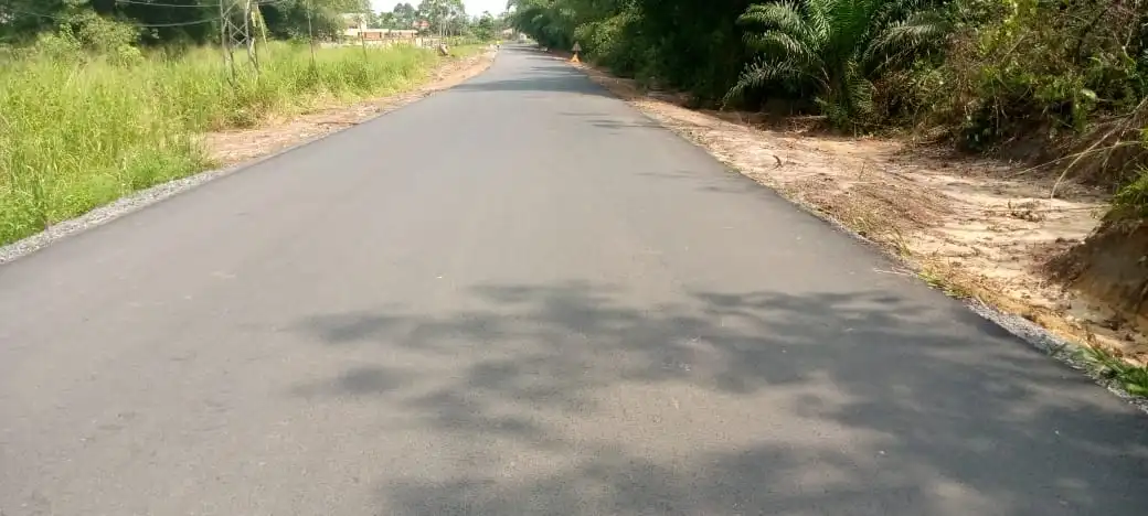 Medias241.com-GABON-Cap Estérias : la route désormais praticable