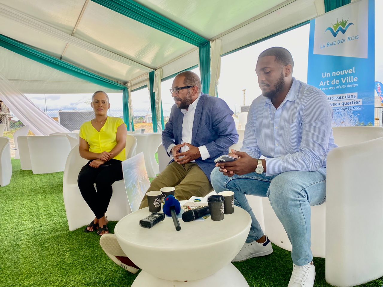 Medias241.com-Gabon-Baie des rois: le premier immeuble R+5 du FMCT construit à près de 50 %, informe la direction.