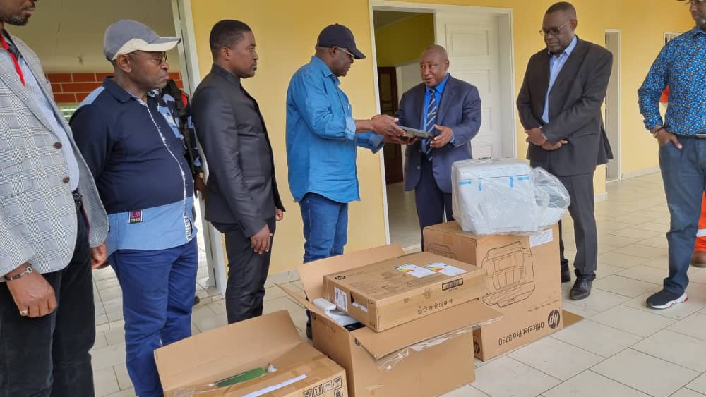 Medias241.com-GABON-FDLC : Le département d’Etimboué et district de Ndougou bénéficiaires de plusieurs ouvrages