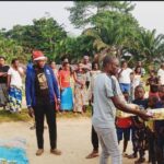 Medias241.com-GABON-Okondja/Aboumi : Festivités du nouvel an, Max Samuel Oboumadjogo en père Noël