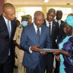 Medias241.com-GABON-CNSS : Bilie By Nze sur le terrain pour vérifier la fin de la grève