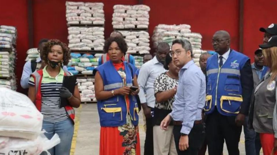 Medias241.com-GABON-Riz en plastique au Gabon : la DGCCRF dément : « c’est du bon riz dans toutes ces formes »