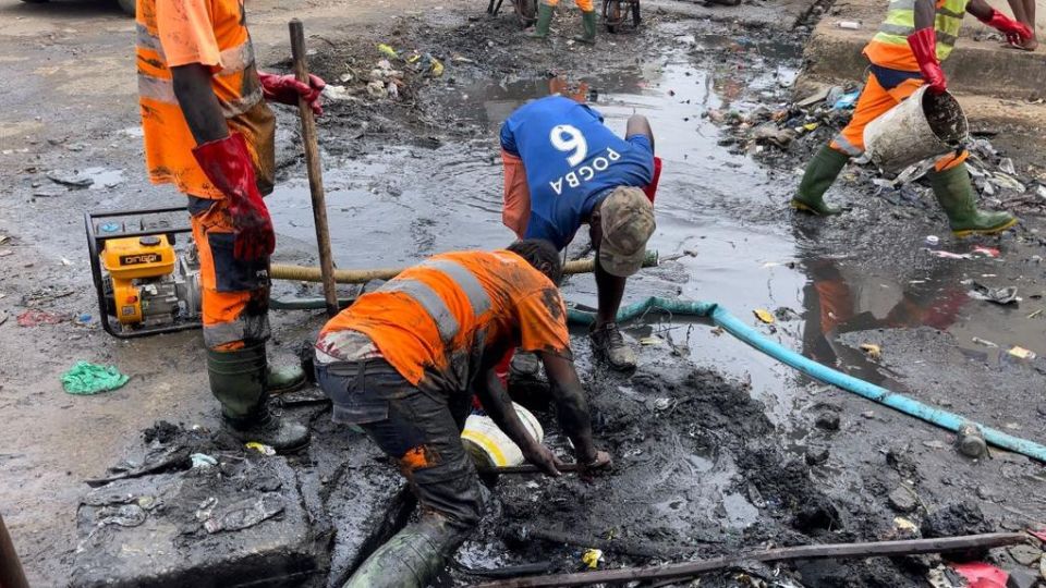 Medias241.com-Gabon-Société : Asso lutte contre l’insalubrité à « Derrière la prison »