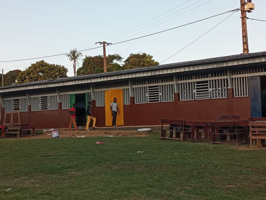 Medias241.com-GABON-Okondja : l'école publique communale D d'Olongo fait peau neuve