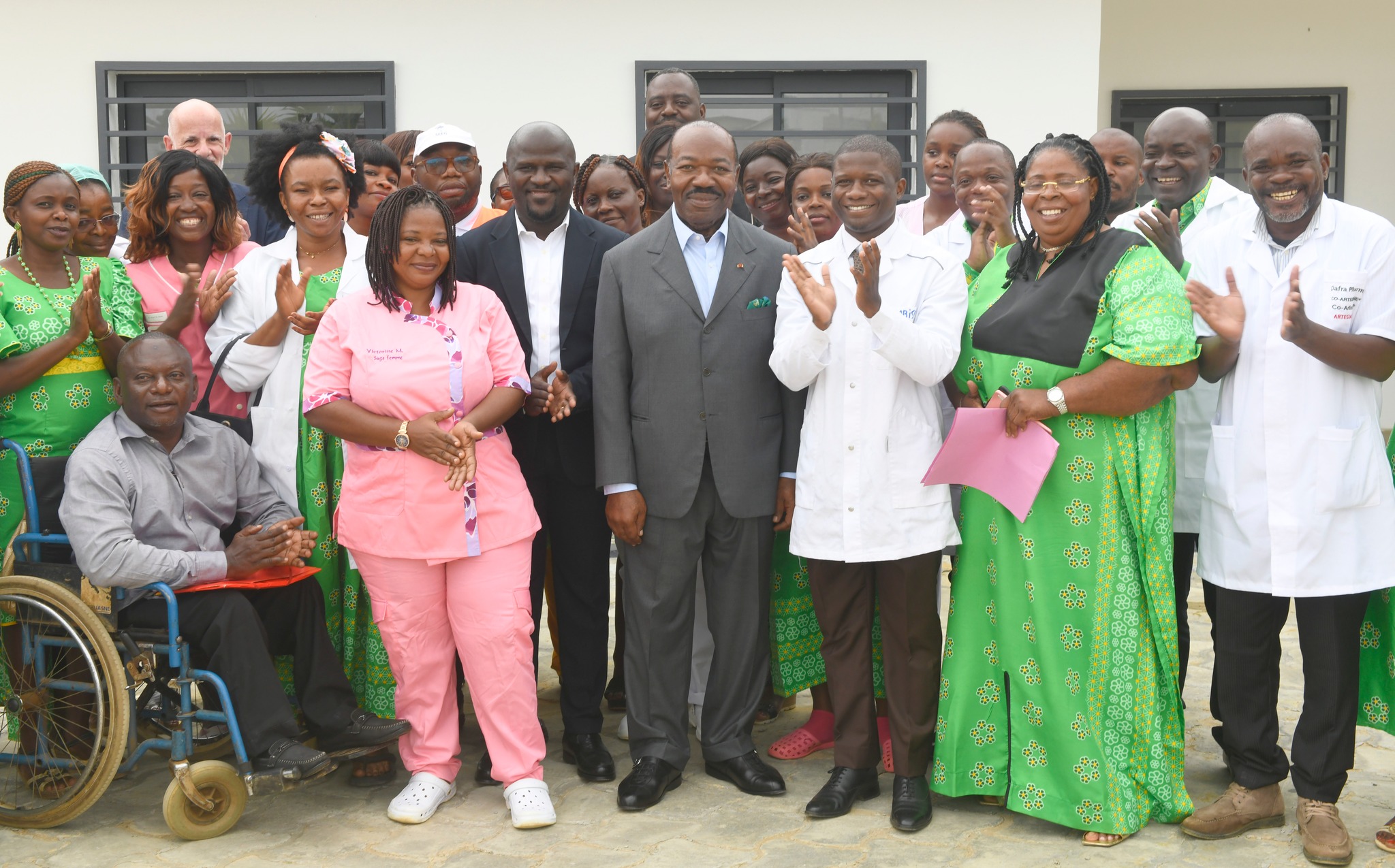 Medias241.com-GABON-Mitzic : Ali Bongo inaugure l’hôpital départemental