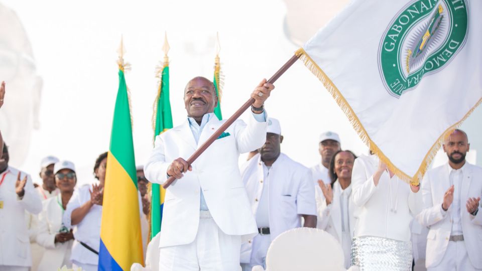 Medias241.com-Gabon-Élection présidentielle: Ali Bongo Ondimba investi à l'unanimité par le PDG