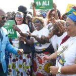 Medias241.com-Gabon-Tournée républicaine : Oyem en ébullition suite à l’arrivée d’Ali Bongo