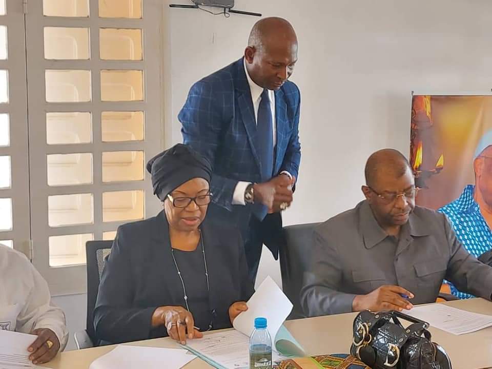 Medias241.com-GABON-Réforme du code électoral : l'opposition prise en flagrant délit de mensonge ?