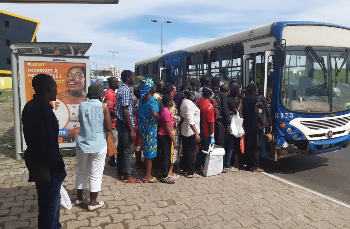 Medias241.com-GABON-Transports : « J’étendrai la gratuité des bus aux capitales des neuf provinces », Dixit Ali Bongo Ondimba. 