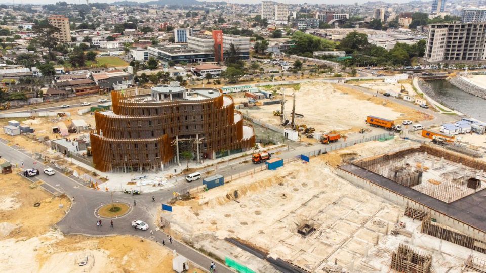 Medias241.com-Gabon-Baie des rois : 11 chantiers en développement et 30% du projet viabilisé