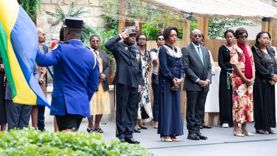 Medias241.com-GABON-Célébration de la Journée du Drapeau: tradition respectée par l'Ambassade du Gabon en France