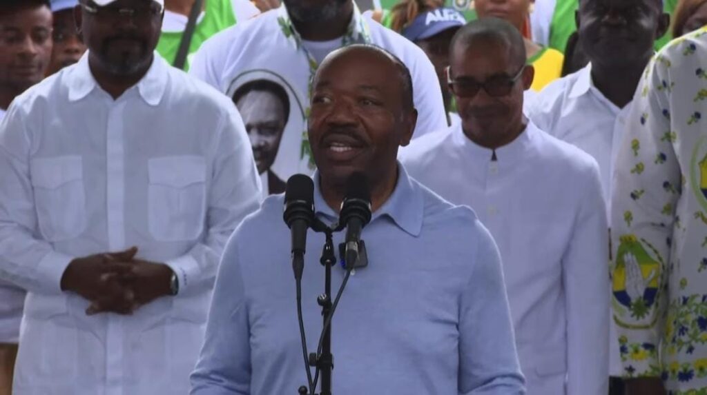 Medias241.com-GABON-Makokou: Ali Bongo et les Ogivins signent un pacte pour plus d'Égalité des Genres et le Développement Social